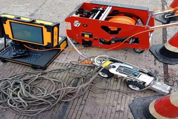 兰山CCTV管道检测机器人